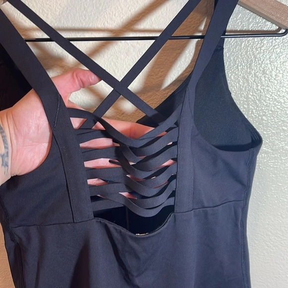 Lululemon Hot To Street Tank black size 4 - Picture 6 of 9